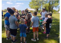 03bdaac5b226c33fc9e69f84a73fb485-0