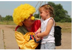 03bdaac5b226c33fc9e69f84a73fb485-3